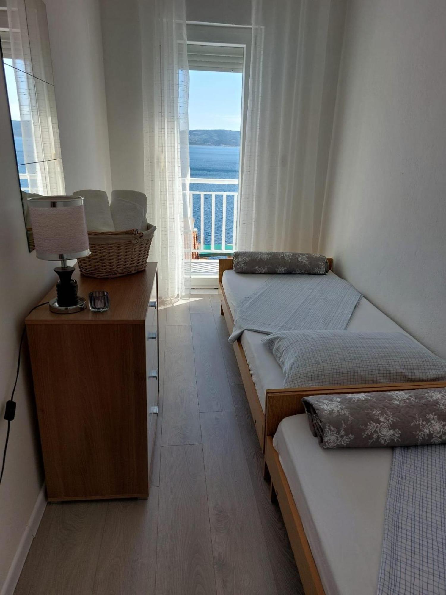 Apartments With A Parking Space Pisak, Omis - 1009 Экстерьер фото