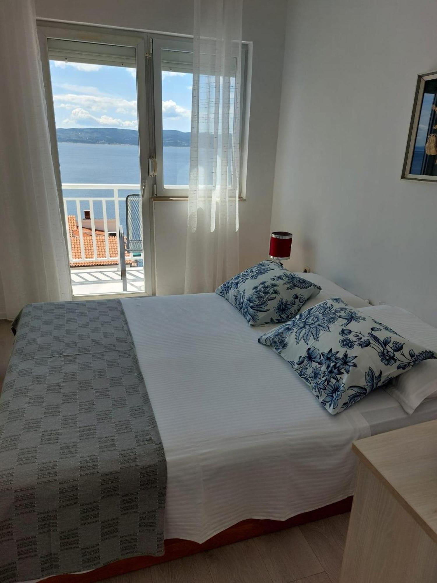 Apartments With A Parking Space Pisak, Omis - 1009 Экстерьер фото