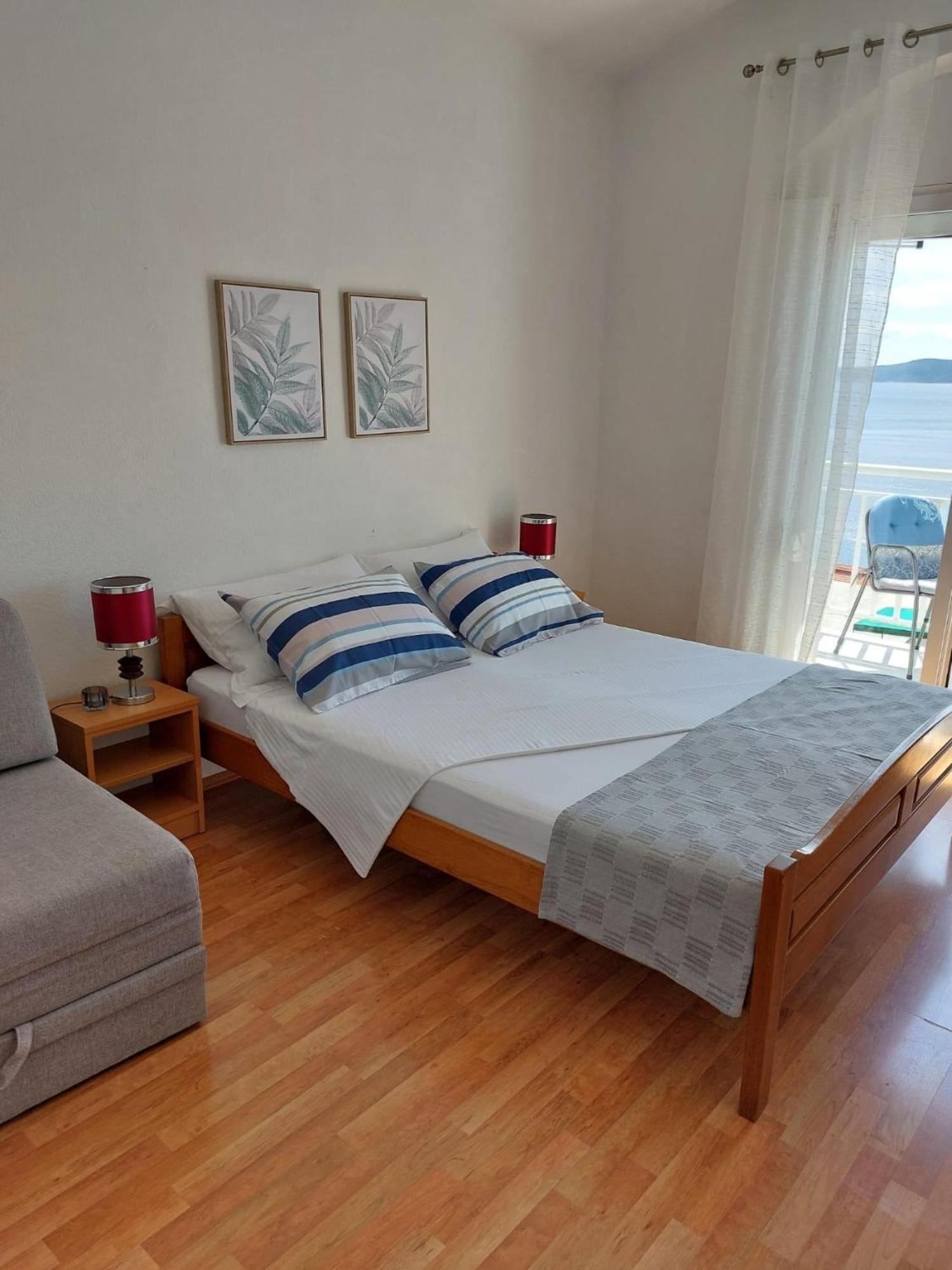 Apartments With A Parking Space Pisak, Omis - 1009 Экстерьер фото
